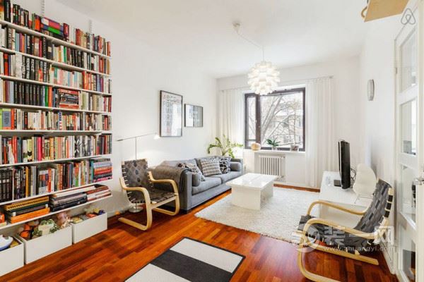 小户型客厅装修技巧 小户型客厅书架装修案例欣赏